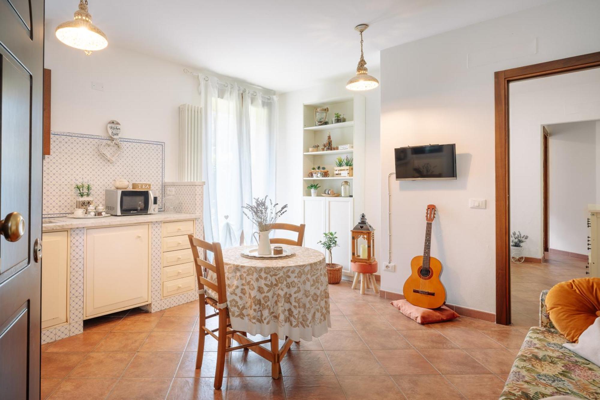 Ema'S Guest House Lucca Esterno foto